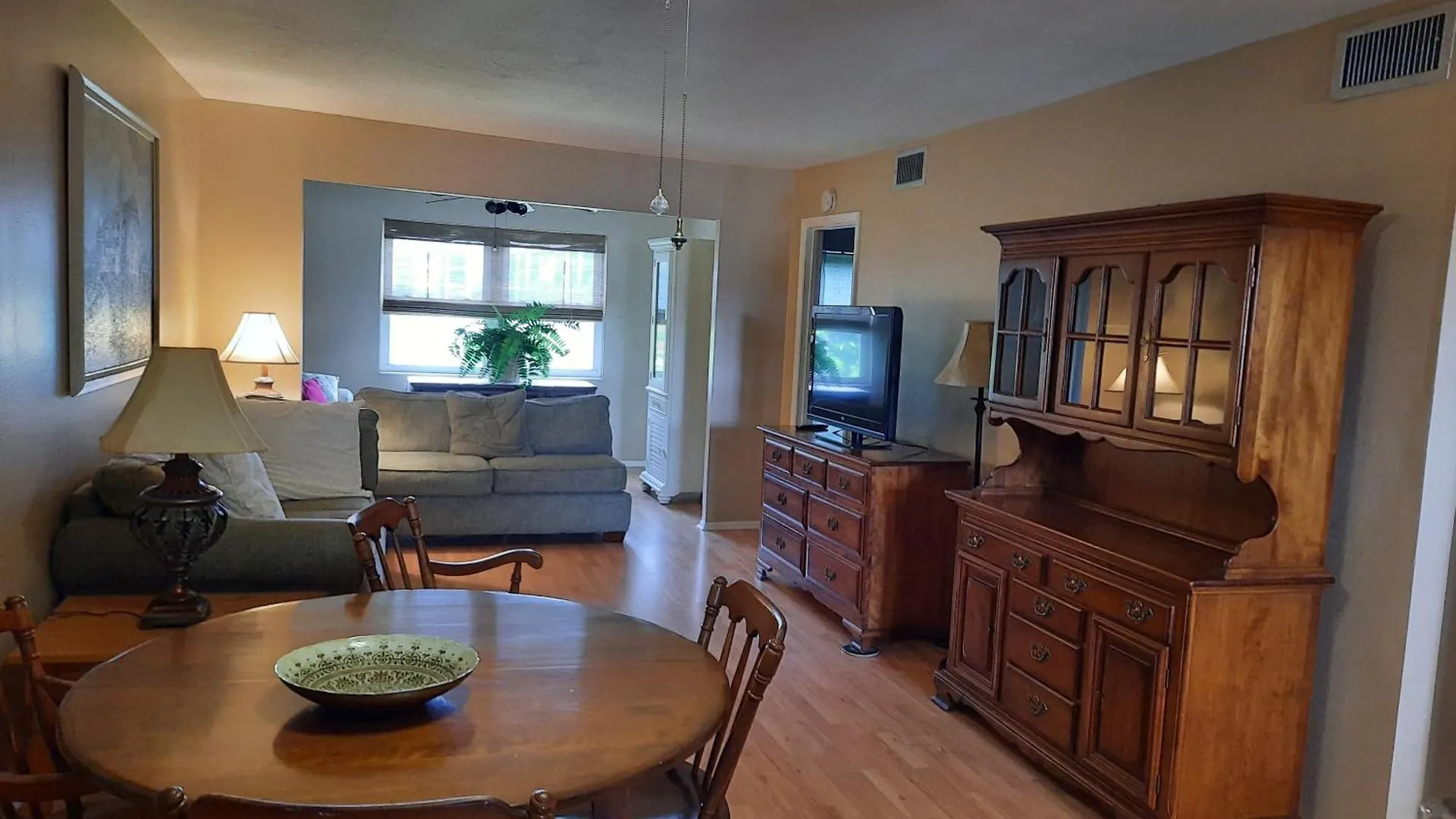 Apartment 4080 Lake Bayshore Drive Bradenton