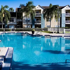 Scenic And Vibrant 1br With Balcony Gym Pool Apartment